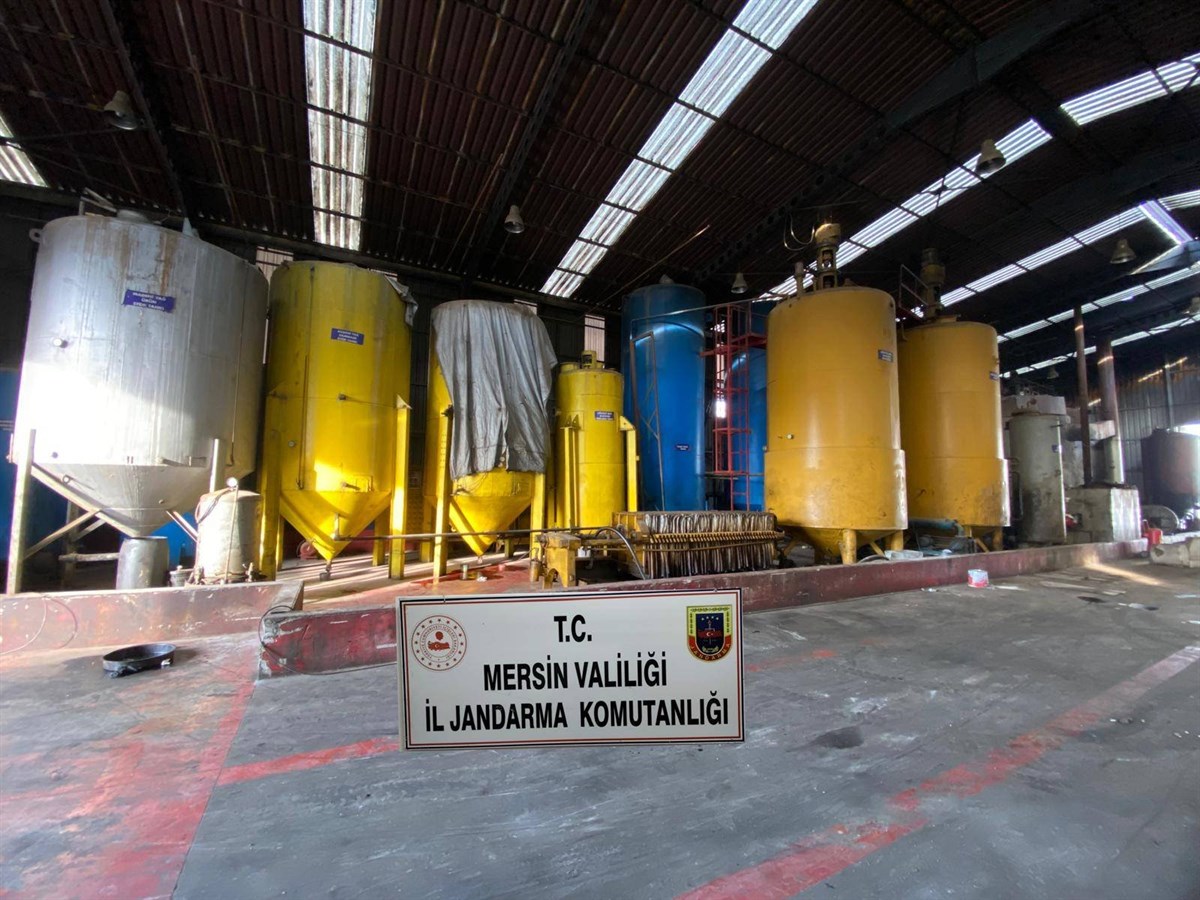 Jandarmadan Kaçak Akaryakıt Operasyonu